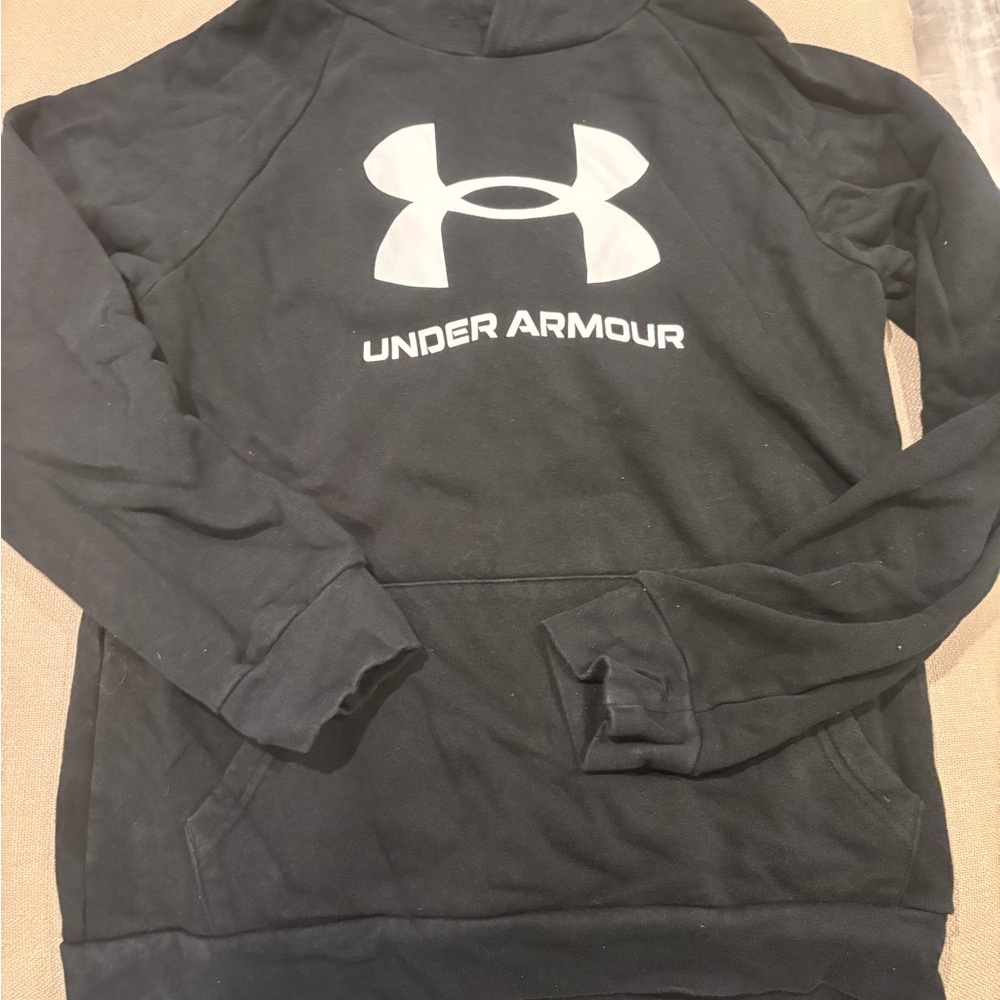 Under Armour boys Black Hoodie